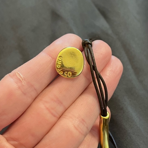 Uno de 50 leather and gold wrap bracelet - Picture 2 of 3